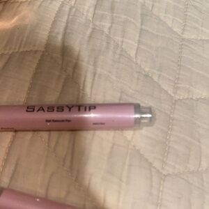 SASSYTIP Nail Remover Pen in Pink